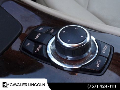 Used 2012 BMW 328i Convertible image 10