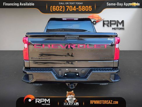 Used 2022 Chevrolet Silverado 1500 Custom w/ LPO, Dark Essentials Package AWD/4WD image 5