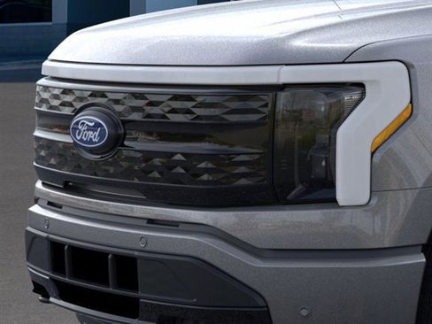 New 2025 Ford F150 Lightning Platinum image 17