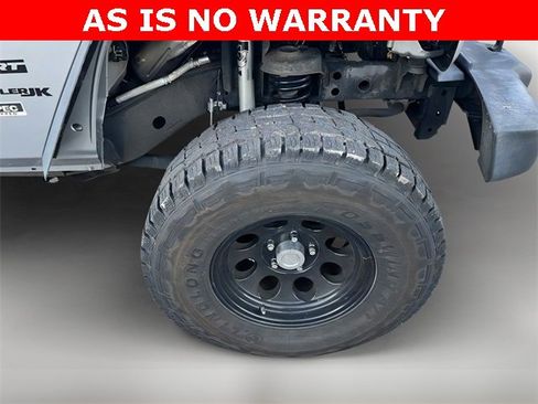 Used 2018 Jeep Wrangler Sport image 9