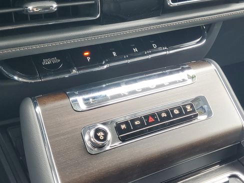 New 2026 Lincoln Aviator Reserve image 21