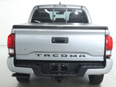 Used 2023 Toyota Tacoma SR AWD/4WD image 39