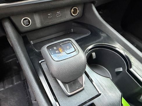 Used 2021 Nissan Rogue SV FWD image 35