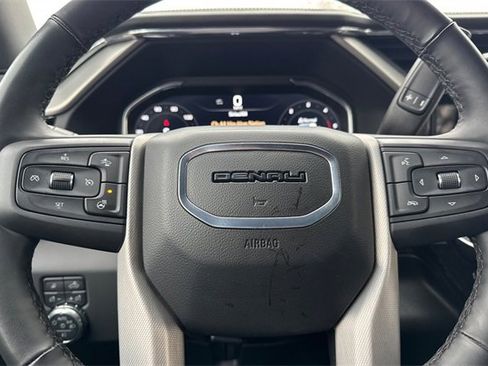 Used 2025 GMC Sierra 2500 Denali image 35