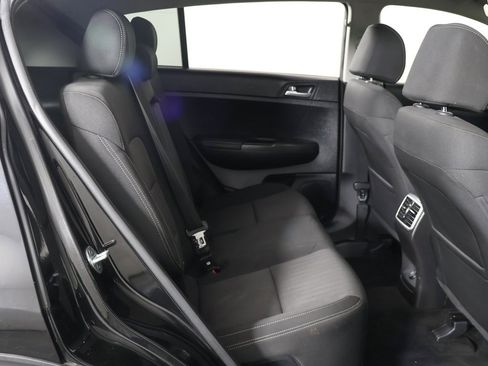 Used 2022 Kia Sportage LX image 26