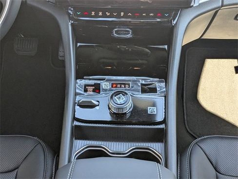 New 2026 Jeep Grand Cherokee L Limited image 18