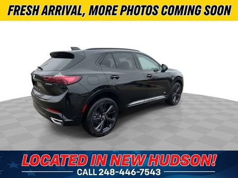 Used 2024 Buick Envision Sport Touring image 2