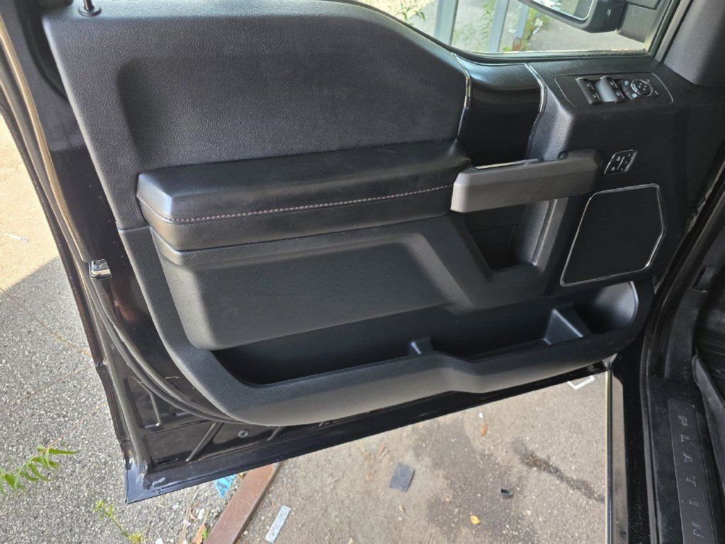 Used 2020 Ford F150 Platinum w/ Equipment Group 701A Luxury AWD/4WD image 36