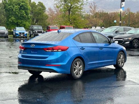 Used 2017 Hyundai Elantra SE FWD image 4