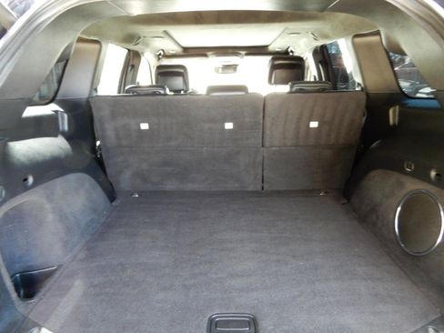 Used 2018 Jeep Grand Cherokee SRT image 9