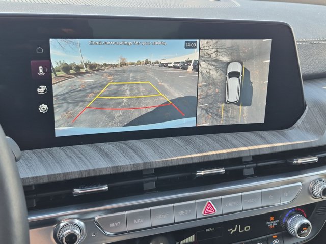 Used 2025 Kia Telluride SX Prestige AWD/4WD image 14