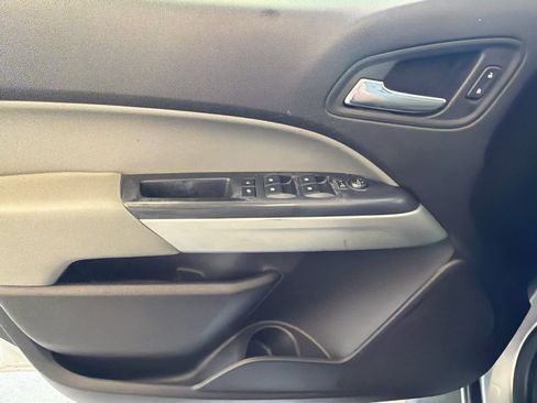 Used 2016 Chevrolet Colorado LT RWD image 17