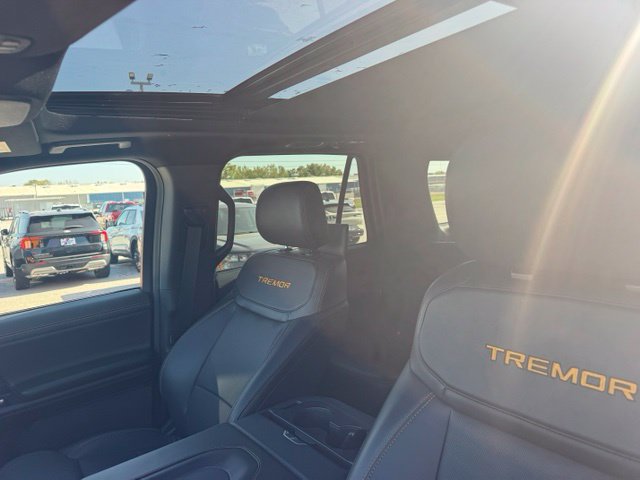 Used 2026 Ford Expedition Tremor AWD/4WD image 20