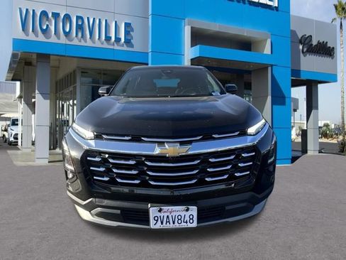 Used 2026 Chevrolet Equinox LT FWD image 2