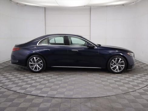 New 2026 Mercedes-Benz E 350 Sedan image 4