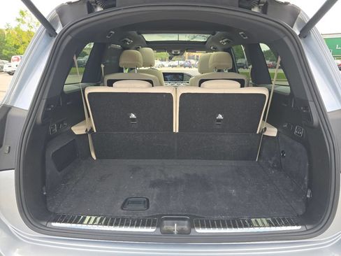 Certified 2025 Mercedes-Benz GLS 450 4MATIC image 17