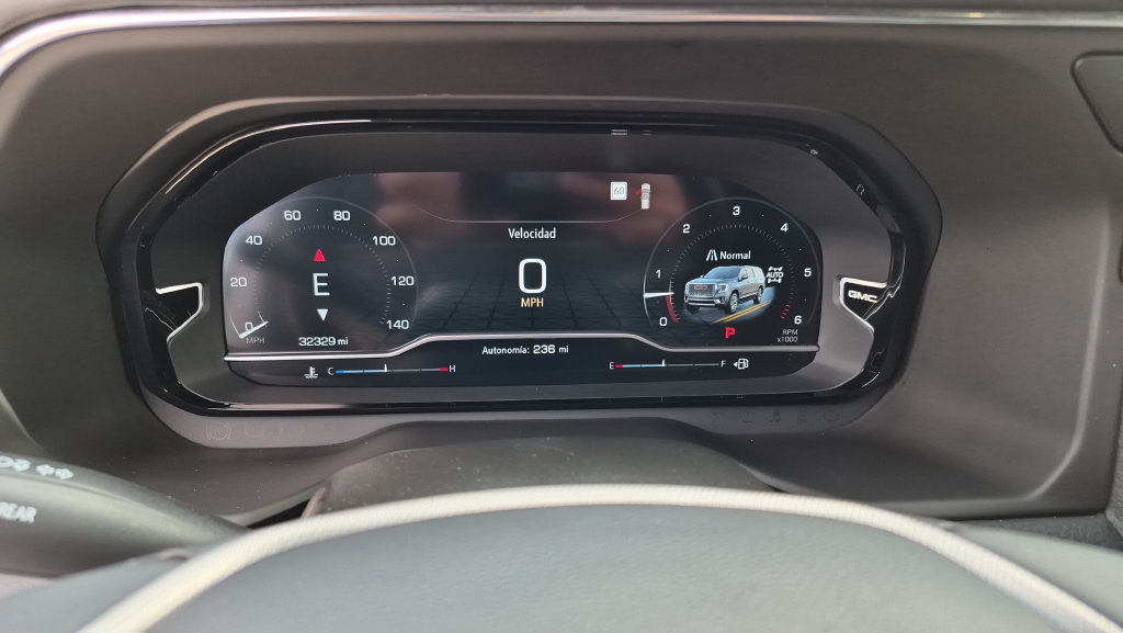 Used 2023 GMC Yukon XL Denali w/ Max Trailering Package AWD/4WD image 14