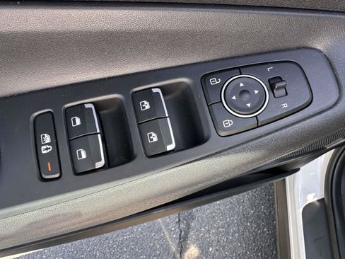 Used 2023 Hyundai Santa Fe SEL w/ Cargo Package AWD/4WD image 10