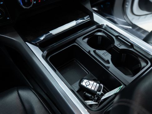 Used 2024 Ford F250 Lariat image 53