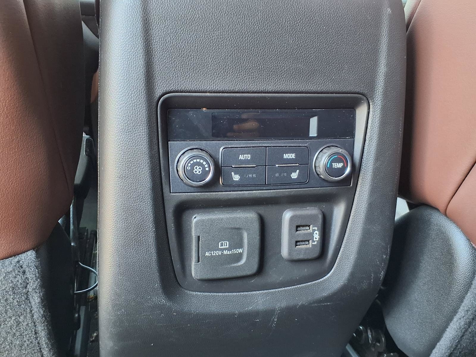 Used 2021 Buick Enclave Avenir w/ Avenir Technology Package FWD image 17
