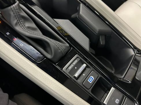 Used 2024 Honda Accord EX-L image 30
