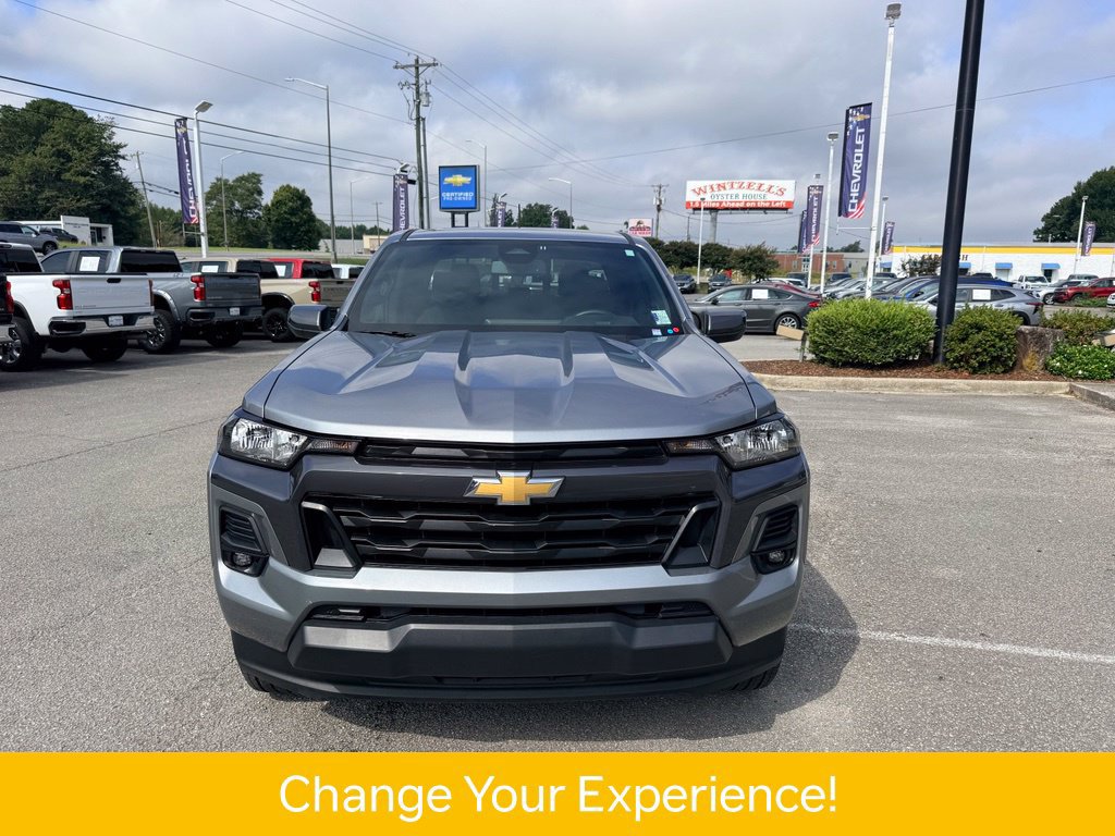 Used 2024 Chevrolet Colorado LT w/ LT Convenience Package II RWD image 21