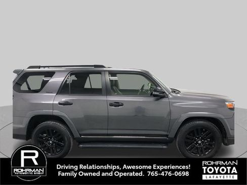 Used 2019 Toyota 4Runner Limited AWD/4WD image 8