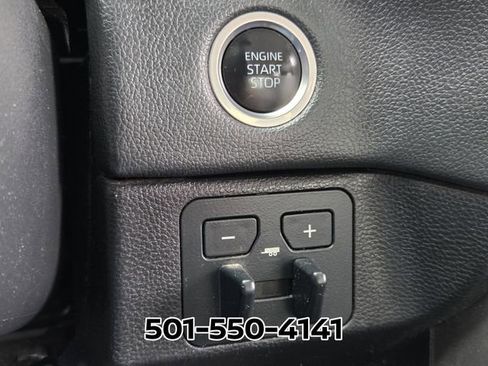 Used 2023 Toyota Tundra Limited AWD/4WD image 30