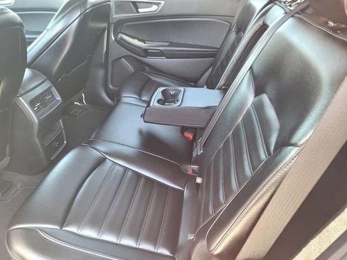 Certified 2022 Ford Edge SEL AWD/4WD image 8