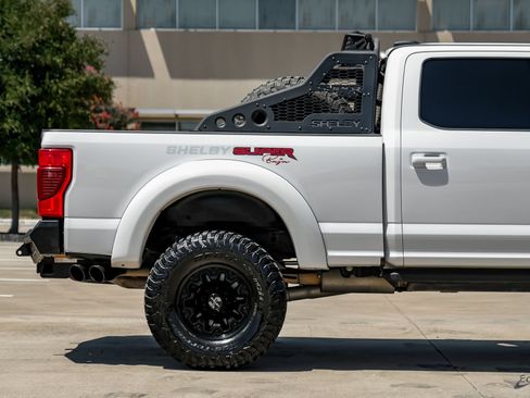 Used 2022 Ford F250 Lariat w/ Lariat Ultimate Package AWD/4WD image 24