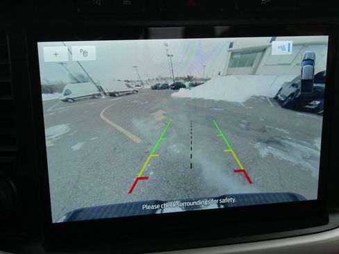 Certified 2021 Ford F150 XLT w/ Equipment Group 302A High image 30