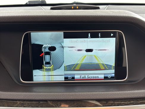 Used 2014 Mercedes-Benz E 350 Sedan image 24
