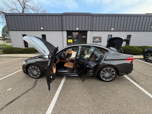 Used 2020 BMW 540i xDrive w/ M Sport Package image 42
