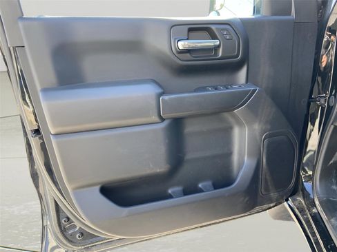 Used 2023 Chevrolet Silverado 1500 Custom image 20