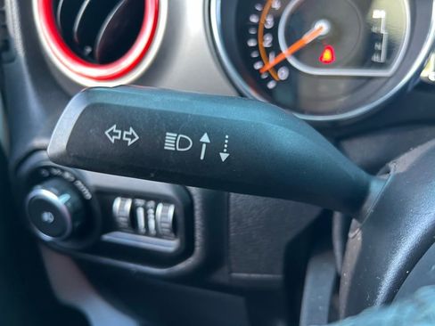Used 2021 Jeep Wrangler Sport AWD/4WD image 20