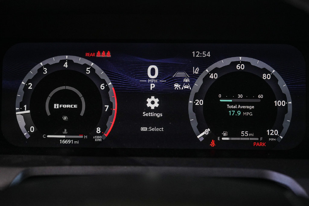 Used 2025 Toyota Tacoma TRD Sport AWD/4WD image 22