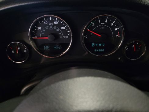 Used 2014 Jeep Wrangler Sport w/ Quick Order Package 24S AWD/4WD image 23