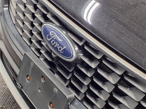 Certified 2023 Ford Escape Platinum image 35