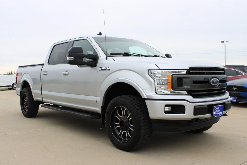 Used 2018 Ford F150 XLT w/ Equipment Group 302A Luxury AWD/4WD image 3