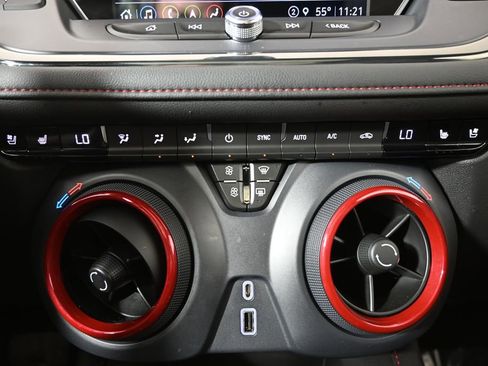 Used 2022 Chevrolet Blazer RS w/ Enhanced Convenience Package AWD/4WD image 31