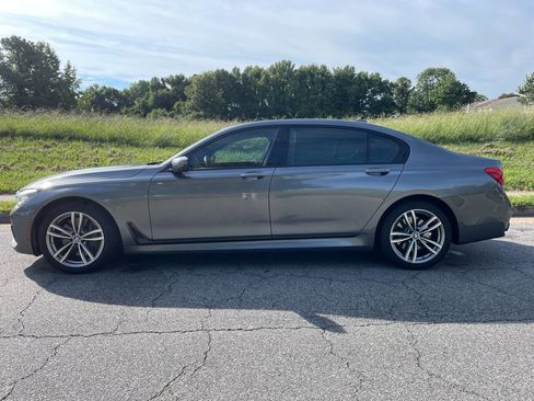 Used 2016 BMW 750i image 3