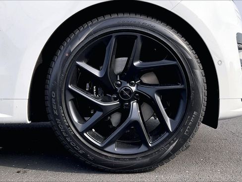 New 2026 Land Rover Range Rover Sport Dynamic SE image 14