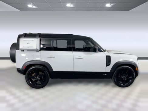 Used 2023 Land Rover Defender 110 X-Dynamic SE image 7