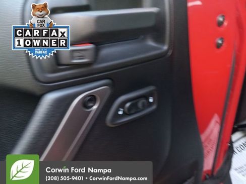 Used 2018 Jeep Wrangler Unlimited Sahara image 11