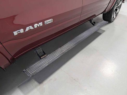 Used 2021 RAM 1500 Limited AWD/4WD image 12