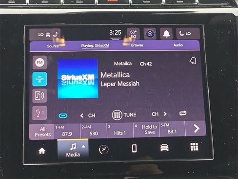 New 2025 Jeep Grand Cherokee Laredo w/ Luxury Tech Group I image 21