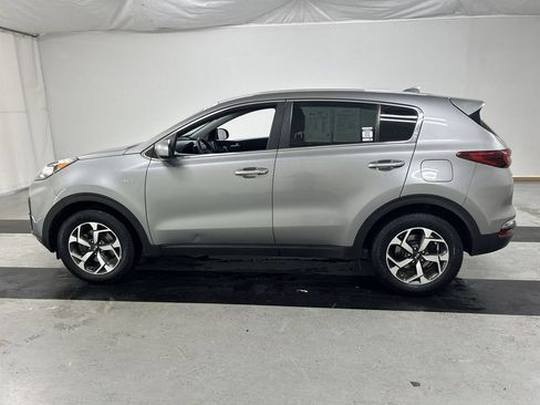 Used 2020 Kia Sportage LX AWD/4WD image 6