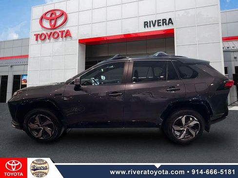 Certified 2023 Toyota RAV4 SE w/ Weather & Moonroof Package AWD/4WD image 8