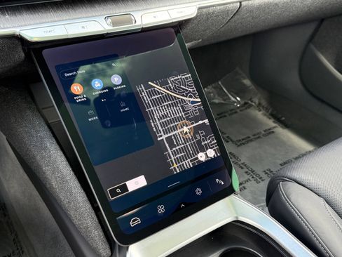 Used 2023 Lucid Air Touring AWD/4WD image 39