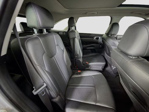 Used 2022 Kia Sorento SX FWD image 29